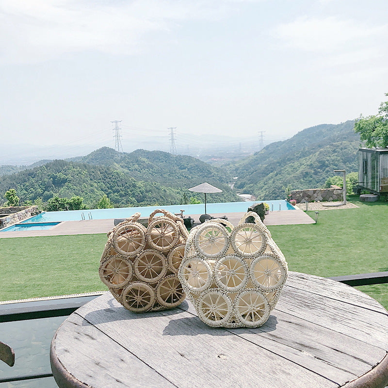 Bolso bandolera de paja hecho a mano para mujer
