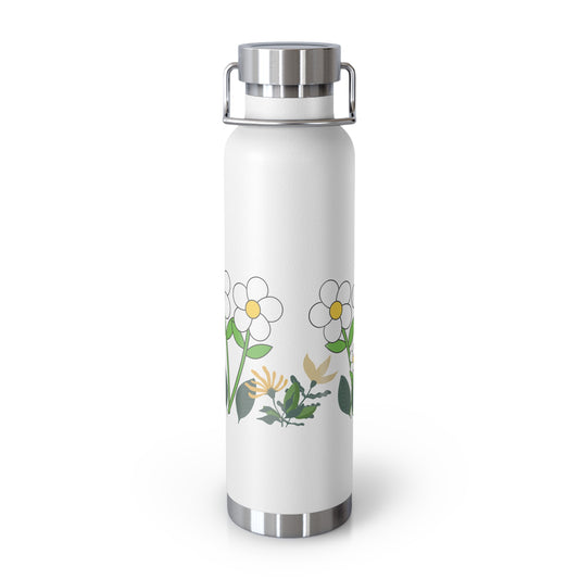 A daisy meadow copper insulated bottle perfect for keeping drinks hot or cold for extended periods. This bottle is ideal for nature lovers and outdoor enthusiasts, adding a touch of charm to their hydration routine. Great for picnics, hikes, and camping t