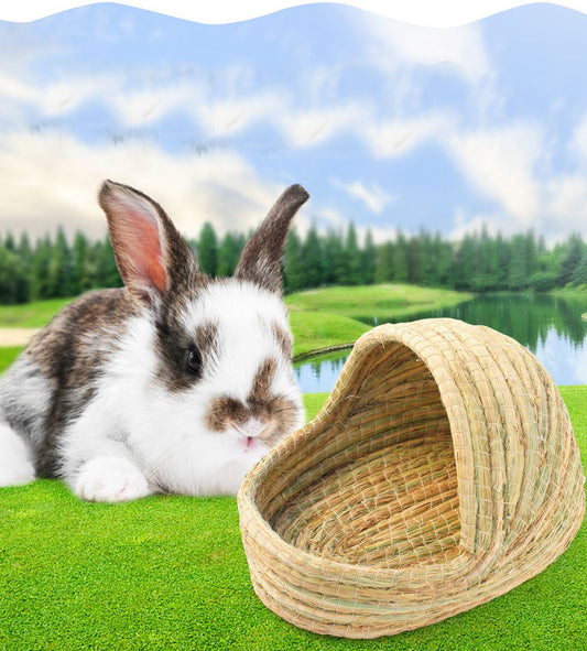 Woven Straw Rabbit bed