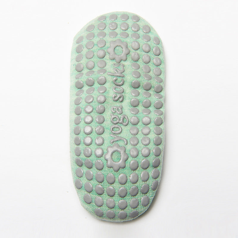 Green, Breathable, shaping, non-slip, sweat-absorbent, anti-friction. Suitable for all seasons. Colorful and functional design. Medium thickness made of Cotton blend.