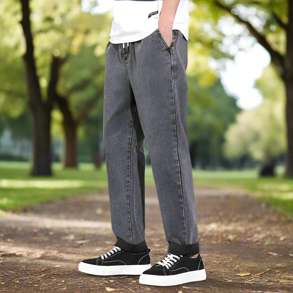 Men's Loose Drawstring Wide Leg Jeans. Made from high-quality denim, 5 colors and 8 sizes available