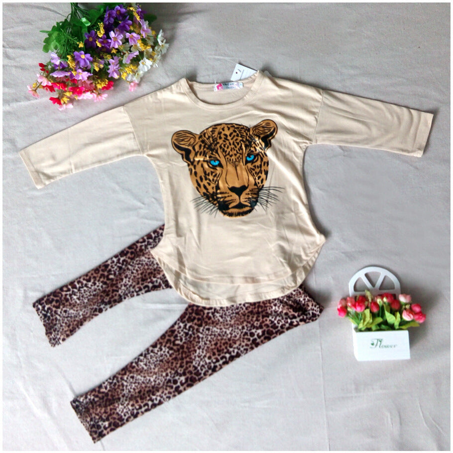 Dress your little one in this adorable animal print shirt and legging set, great for any occasion - whether it's a day at the park, a birthday party, or just lounging at home. The vibrant print and comfortable material will keep them stylish and content a