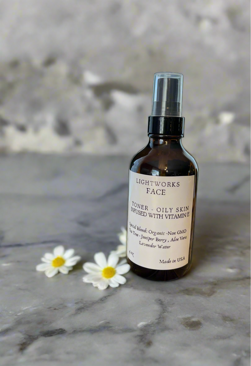 Normal: Reveal your healthiest, most radiant complexion with our organic face toner for normal skin. Bursting with plant-powered ingredients like Lavender, Aloe Vera, and Rosemary, this gentle mist cleanses and nourishes for a vibrant glow. Infused with s