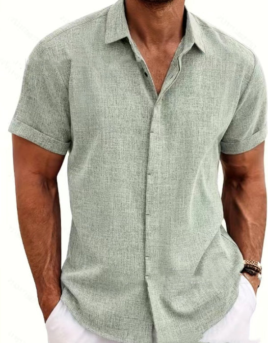 Men's linen short-sleeve t-shirt in green, relaxed fit with short sleeves and standing collar, perfect for warm weather.