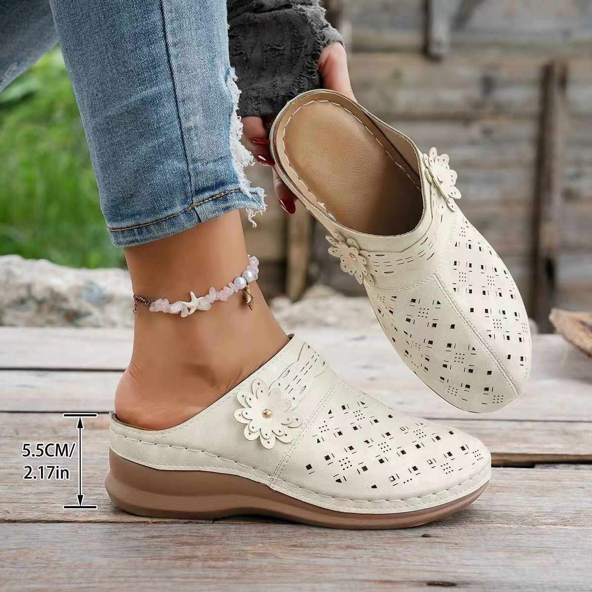 Flower Wedge Clogs